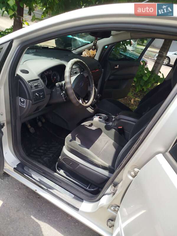 Мінівен Ford C-Max 2004 в Запоріжжі