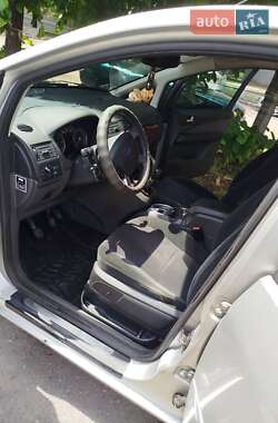Минивэн Ford C-Max 2004 в 