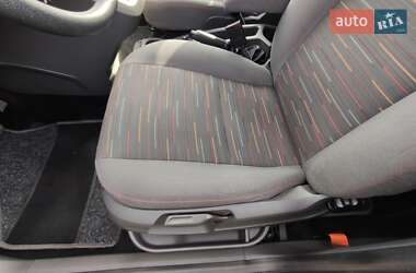 Мінівен Ford C-Max 2009 в 