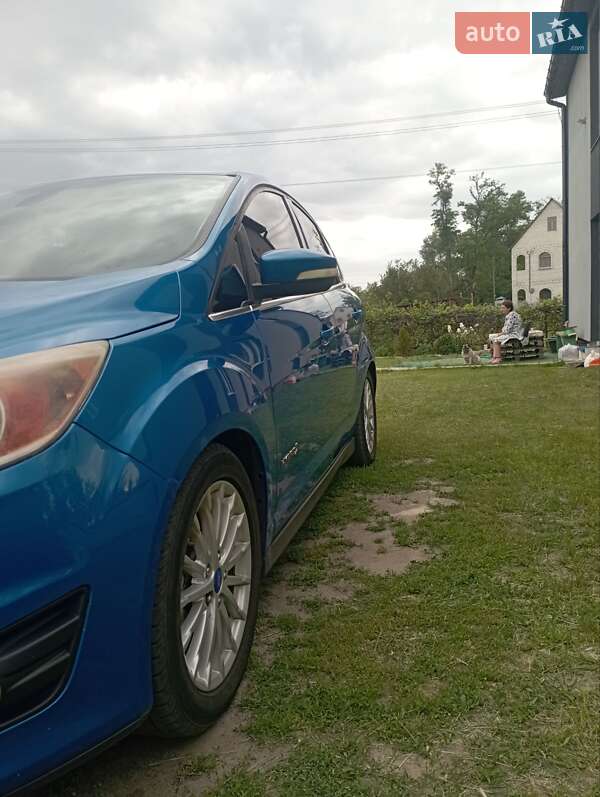 Минивэн Ford C-Max 2013 в Днепре