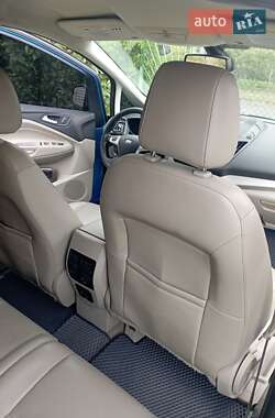 Минивэн Ford C-Max 2013 в 