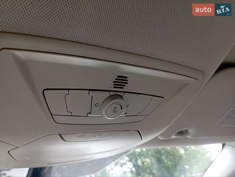 Минивэн Ford C-Max 2013 в Днепре