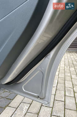 Минивэн Ford C-Max 2013 в 