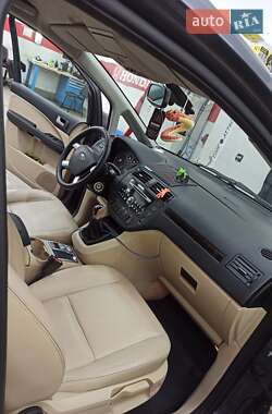 Минивэн Ford C-Max 2005 в 