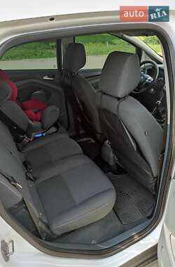 Минивэн Ford C-Max 2012 в 