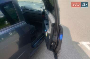 Мінівен Ford C-Max 2005 в 