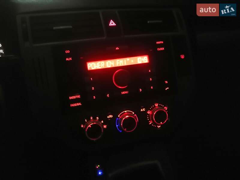 Мінівен Ford C-Max 2009 в Києві фото 13 Мінівен Ford C-Max 2009 в Києві