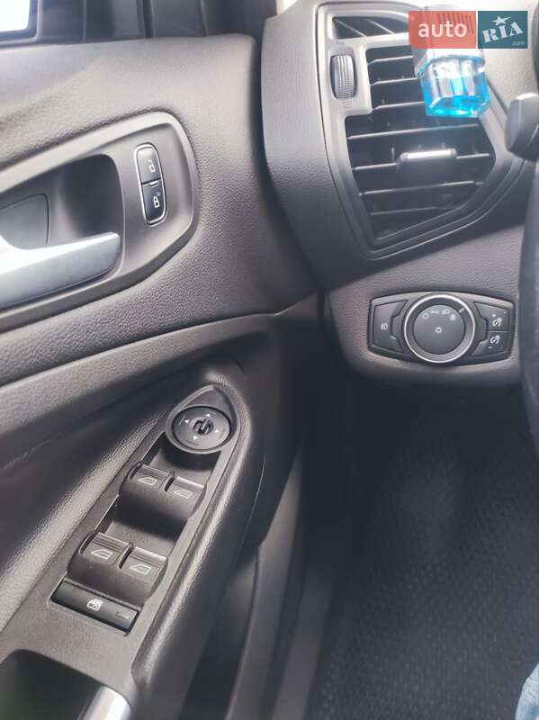 Мінівен Ford C-Max 2017 в Рівному