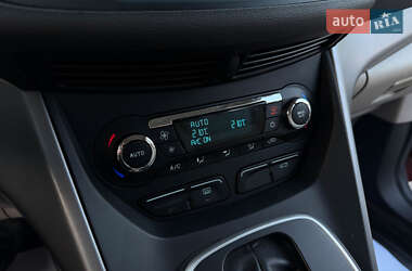 Минивэн Ford C-Max 2013 в 