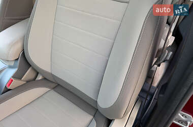 Минивэн Ford C-Max 2013 в 