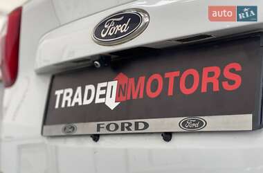 Минивэн Ford C-Max 2015 в 
