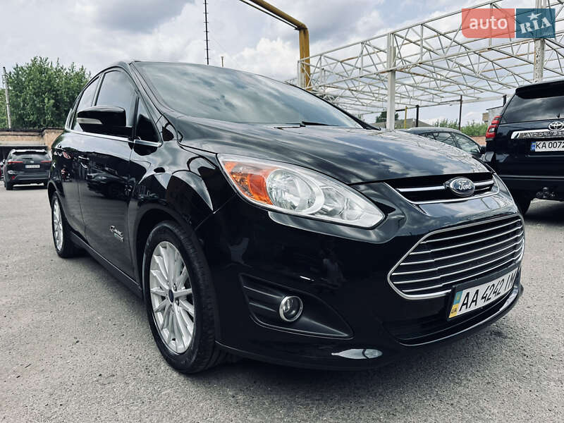 Минивэн Ford C-Max 2016 в Киеве