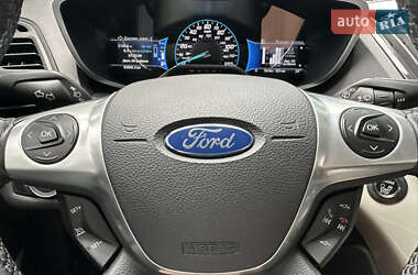 Минивэн Ford C-Max 2016 в 