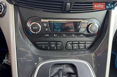 Мінівен Ford C-Max 2015 в 