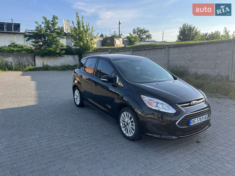 Минивэн Ford C-Max 2017 в Первомайске