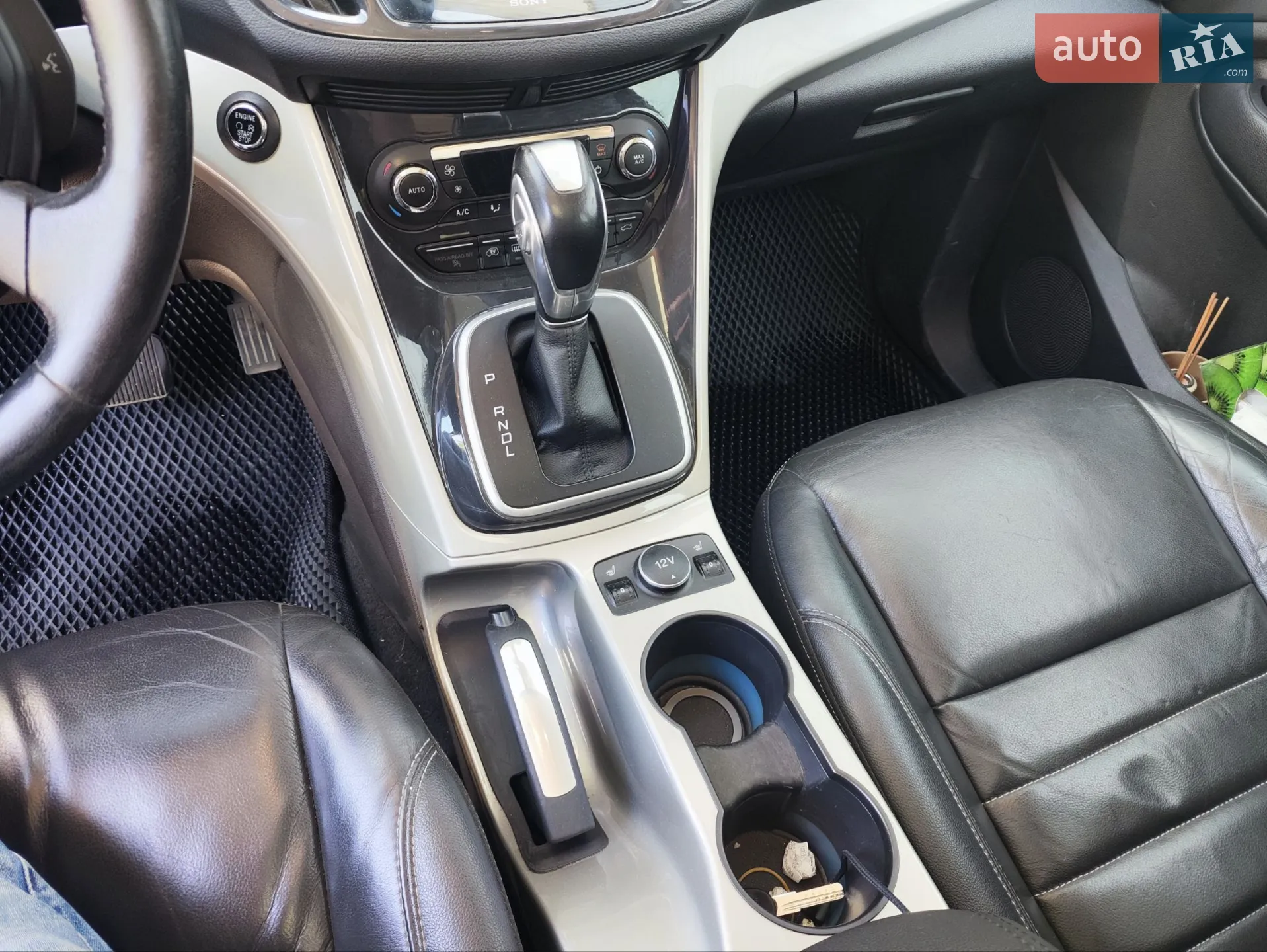 2016 Ford C-MAX - мініатюра 13