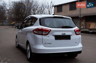 Минивэн Ford C-Max 2017 в 