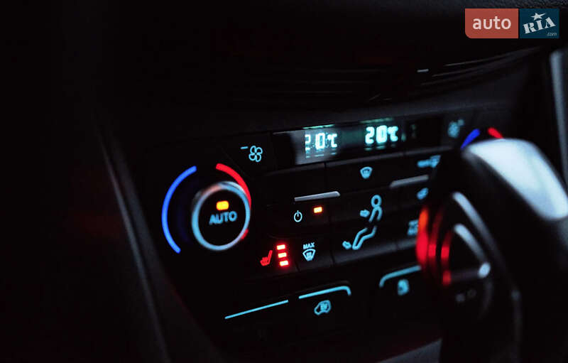 Минивэн Ford C-Max 2017 в Киеве