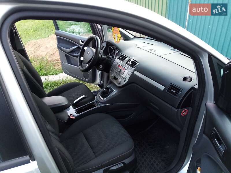 Минивэн Ford C-Max 2010 в Карловке