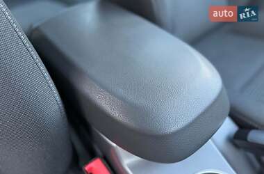 Минивэн Ford C-Max 2012 в 