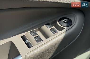 Минивэн Ford C-Max 2012 в 