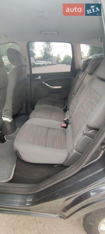 Минивэн Ford C-Max 2009 в Шпитьках