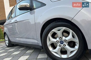 Минивэн Ford C-Max 2012 в 
