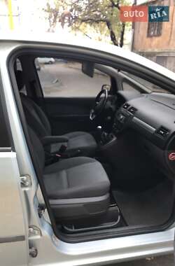 Минивэн Ford C-Max 2004 в Днепре