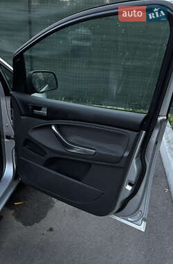 Минивэн Ford C-Max 2009 в 