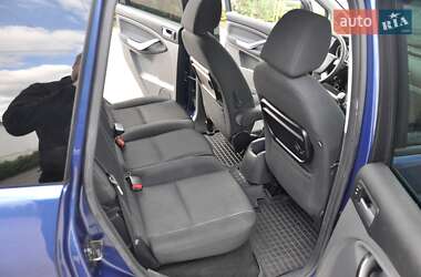 Минивэн Ford C-Max 2009 в 