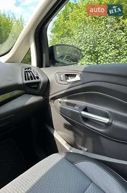 Минивэн Ford C-Max 2017 в 