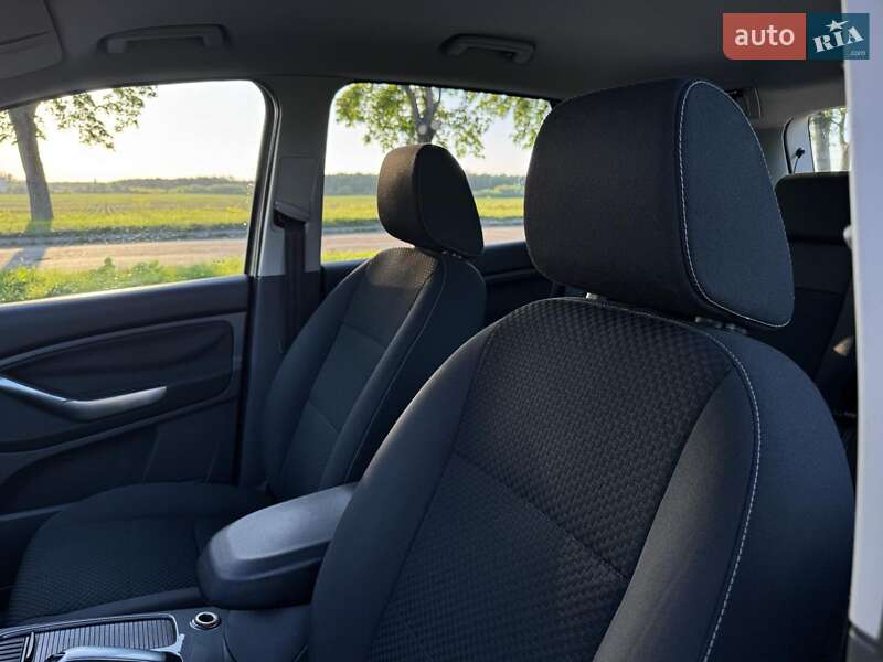 Минивэн Ford C-Max 2007 в Каменском фото 19 Минивэн Ford C-Max 2007 в Каменском