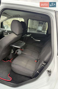 Мінівен Ford C-Max 2010 в 