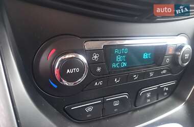 Мінівен Ford C-Max 2013 в 