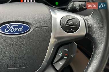 Минивэн Ford C-Max 2016 в 
