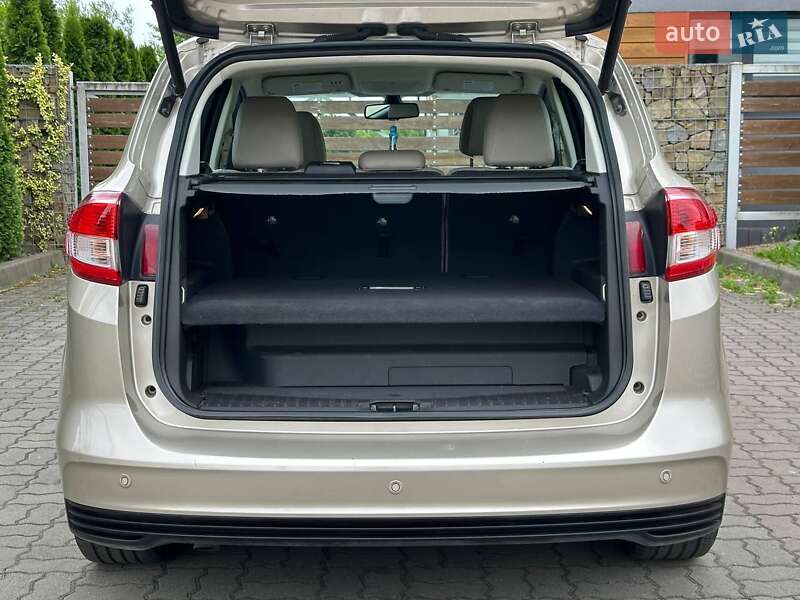 Мінівен Ford C-Max 2016 в Стрию