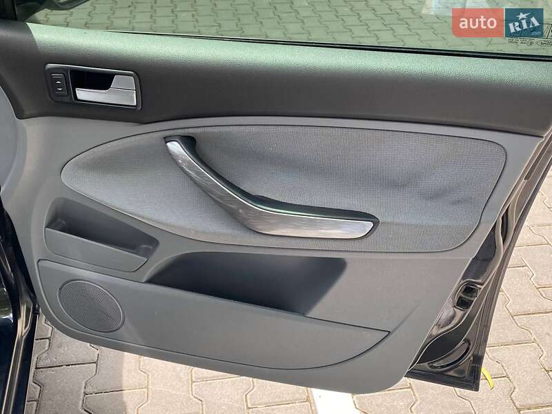 Минивэн Ford C-Max 2007 в Хмельницком