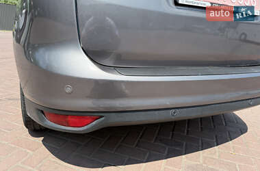 Минивэн Ford C-Max 2013 в 
