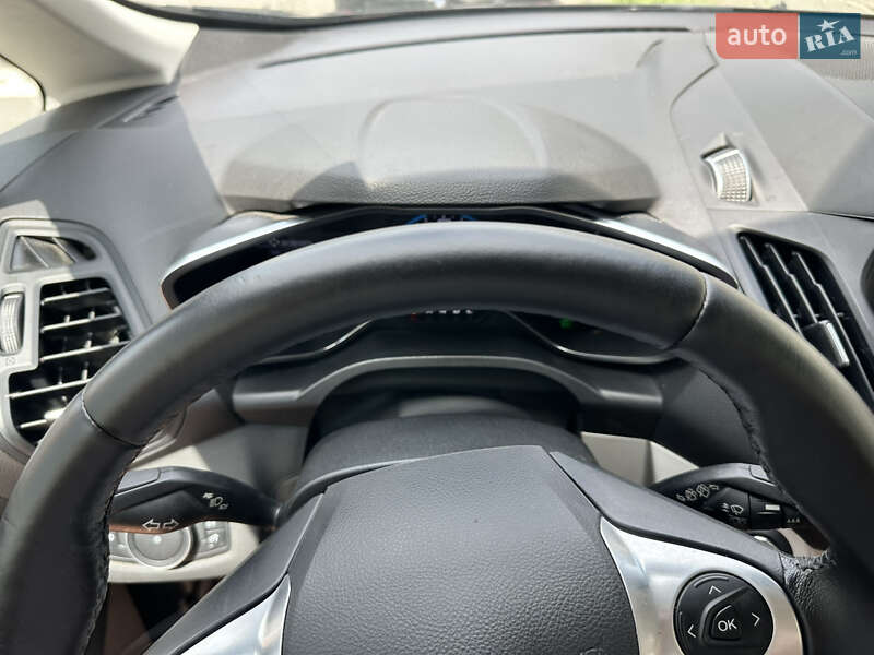 Минивэн Ford C-Max 2016 в Киеве