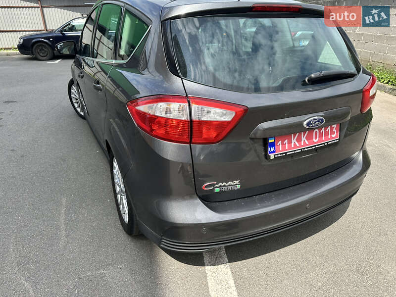 Минивэн Ford C-Max 2016 в Киеве