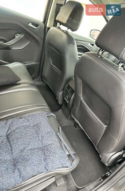 Минивэн Ford C-Max 2016 в 