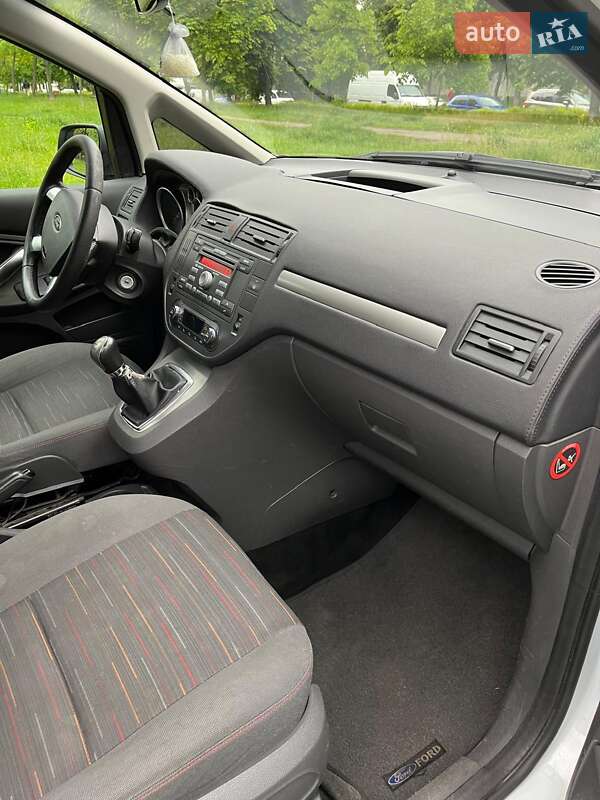 Минивэн Ford C-Max 2010 в Киеве