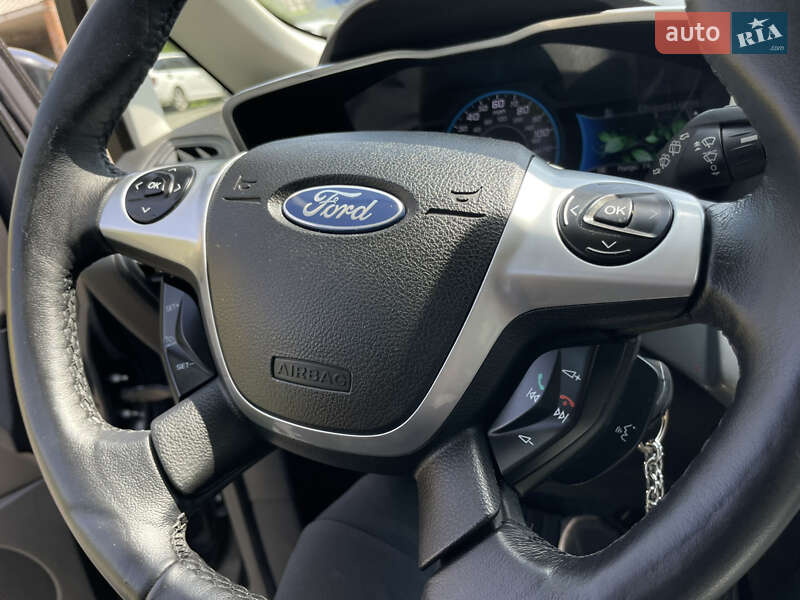 Минивэн Ford C-Max 2017 в Луцке