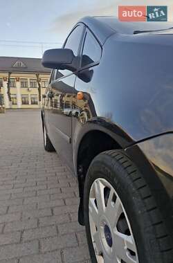 Минивэн Ford C-Max 2005 в 