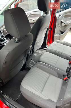 Минивэн Ford C-Max 2016 в 