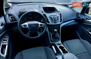 Минивэн Ford C-Max 2012 в 