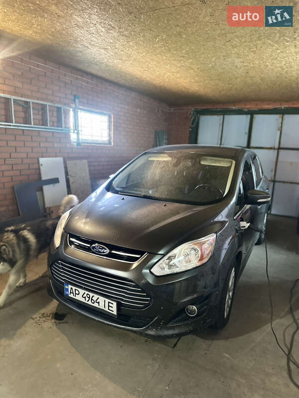 Минивэн Ford C-Max 2016 в 