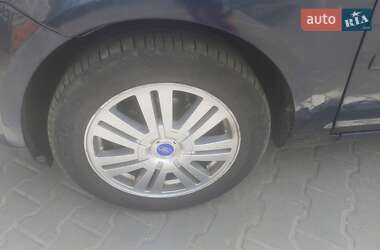 Мінівен Ford C-Max 2004 в 