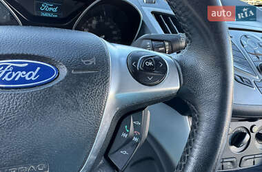 Минивэн Ford C-Max 2011 в 