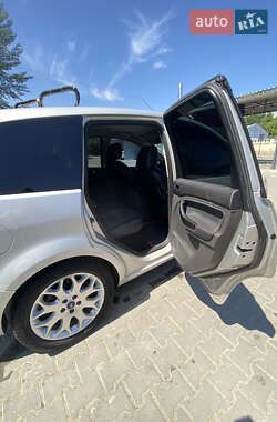 Минивэн Ford C-Max 2008 в 